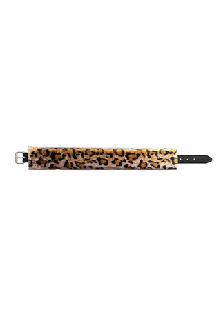 Rouge Leather Collar with Faux Fur Lining